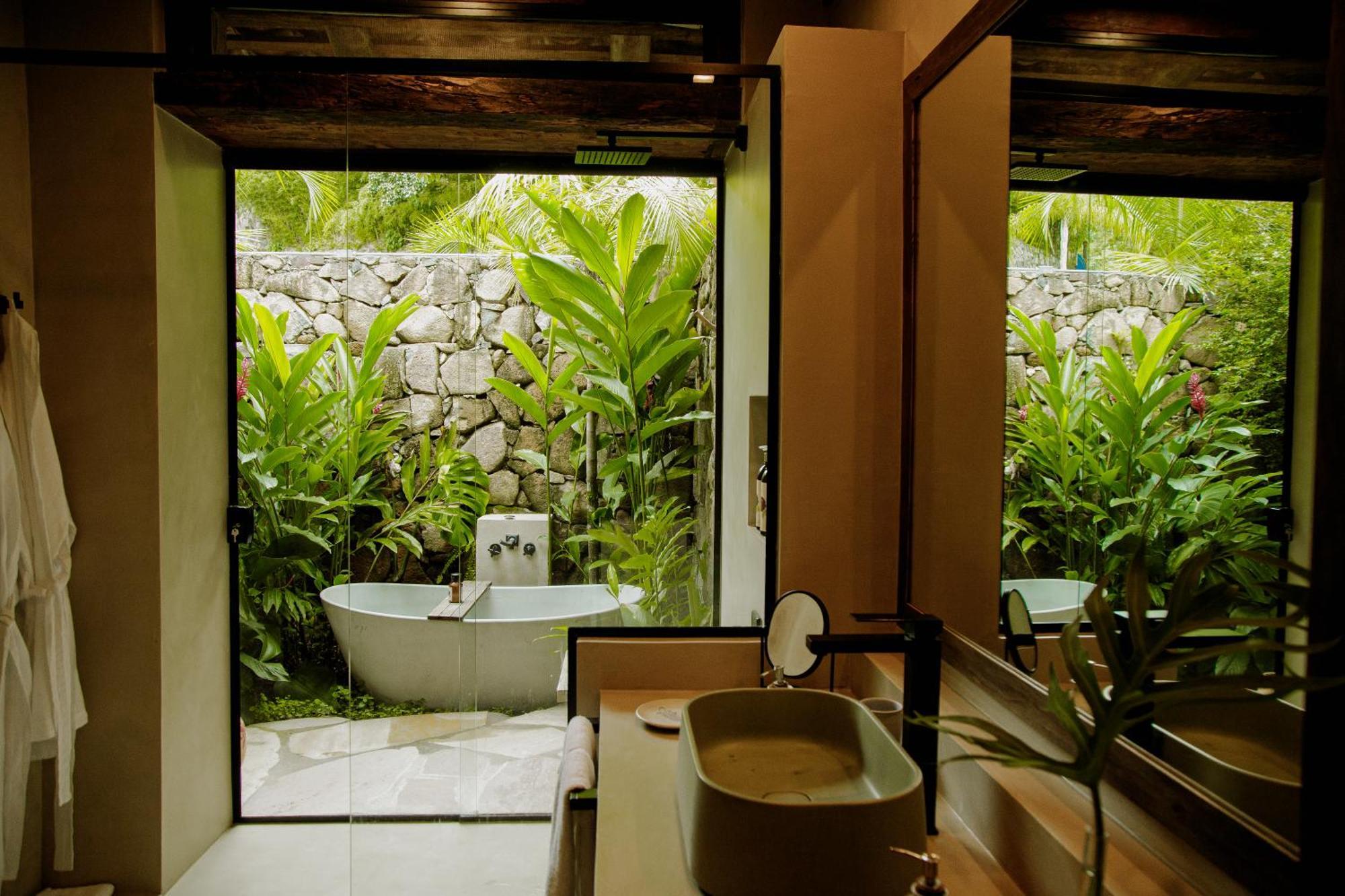 Casa Salga Hotel Ilhabela Exterior photo